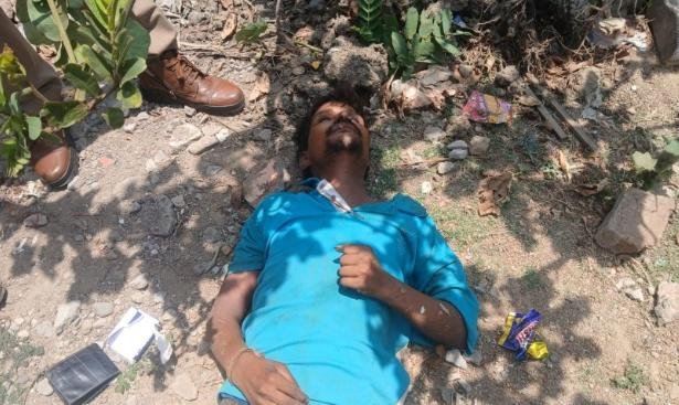 मंदिर के पास मिला युवक का शव, जांच में जुटी पुलिस