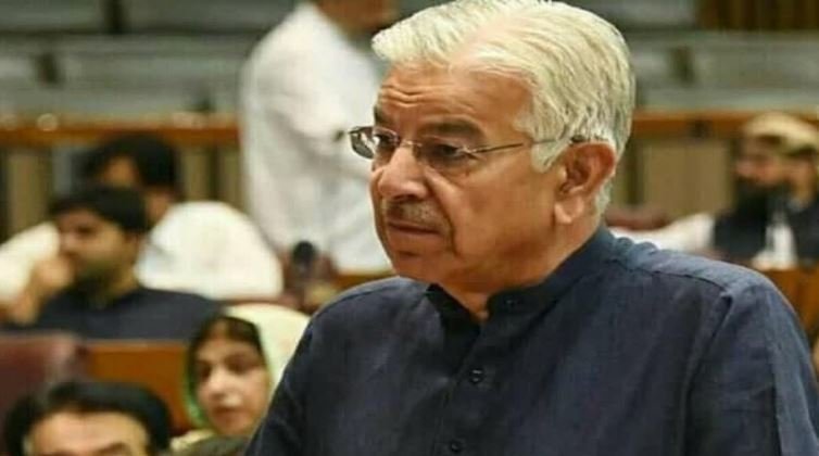 सिंधु जल संधि पर पाकिस्तान के रक्षा मंत्री ने दी भारत को युद्ध की धमकी, आंतरिक विफलताओं से ध्यान भटकाने का प्रयास