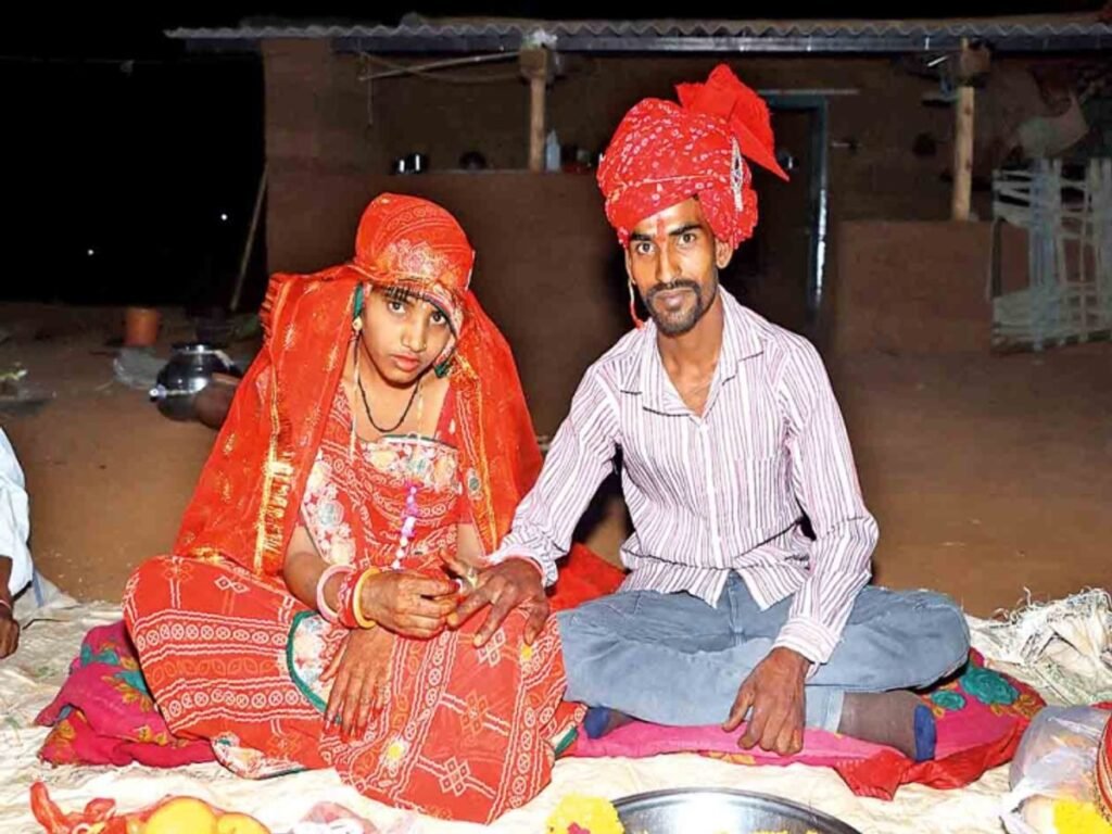 3 लाख रुपये देकर रचाई शादी, सात फेरे लेकर घर आई दुल्हन, 17 दिन बाद लाखों के जेवर नकदी और सपने समेटकर हुई गायब