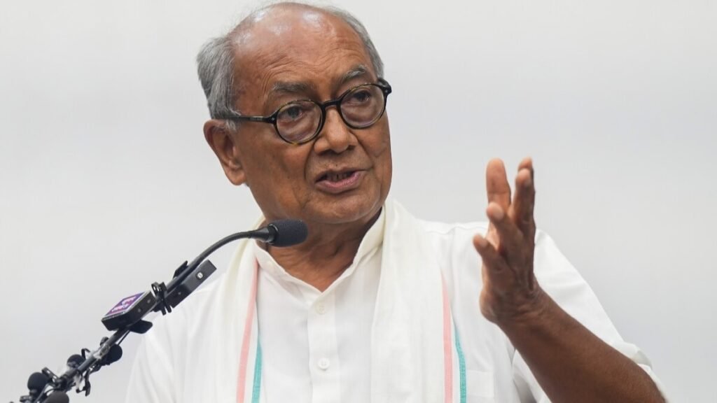 डिजिटल मीडिया से दूरी और अयोध्या यात्रा दिग्विजय सिंह ने किया नई जनसंपर्क रणनीति का ऐलान