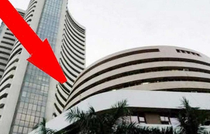 शेयर बाजारों में गिरावट, सेंसेक्स 443 अंक फिसला