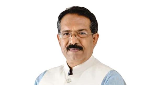 हारे हताश राजनीतिक दलों का मोहरा बनने की बजाय शिक्षा पर ध्यान केंद्रित करें युवाः मल्होत्रा