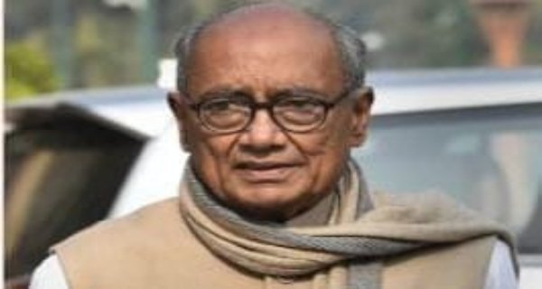अयोध्या पदयात्रा से पहले दिग्विजय सिंह ने सोशल मीडिया और मोबाइल से बनाई दूरी