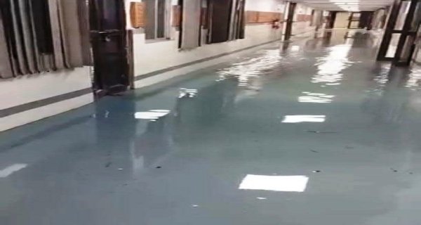 एनएससी परिसर में भरा बारिश का पानी