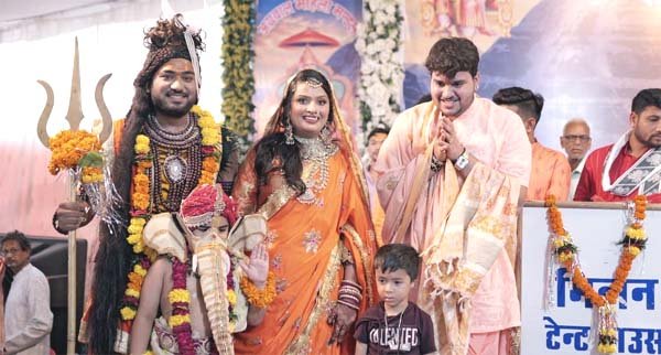 शिव महापुराण में उमड़ा भक्तों का सैलाब