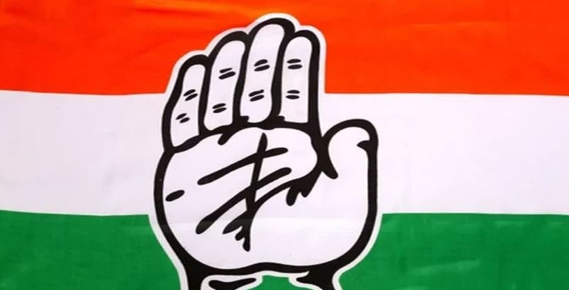 कांग्रेस ने आरोप लगाया है कि सरकार अपनी विफलताओं से ध्यान भटकाने के लिए वंदे मातरम पर विवाद खड़ा कर रही है