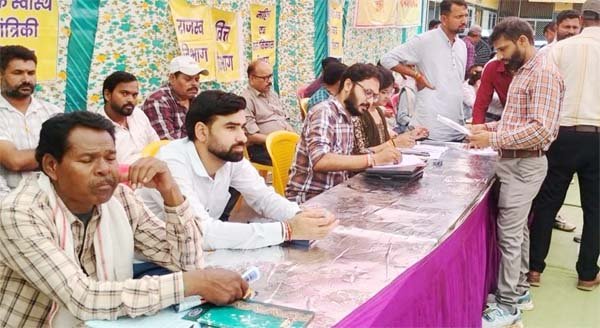 जानकारी के अभाव में ग्रामीणों की अपेक्षित भागीदारी दिखी कम