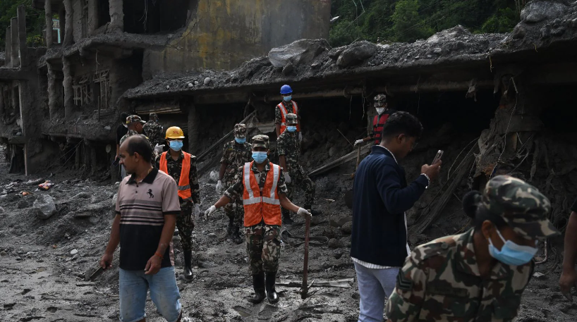 नेपाल में बाढ़ से मरने वालों की संख्या बढ़कर 1,127 हुई