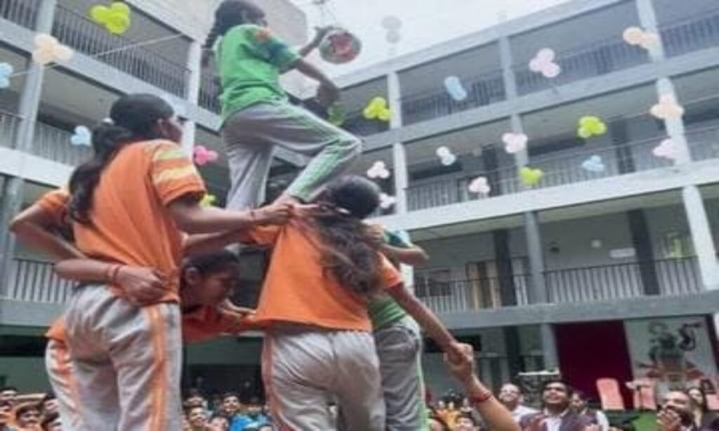 मटकी फोड़ महासंग्राम में विजेता गोविंदा टोली को मिलेंगे 51 हजार
