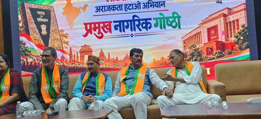एसआईआर को लेकर विपक्ष फैला रहा भ्रम : सांसद कुशवाह