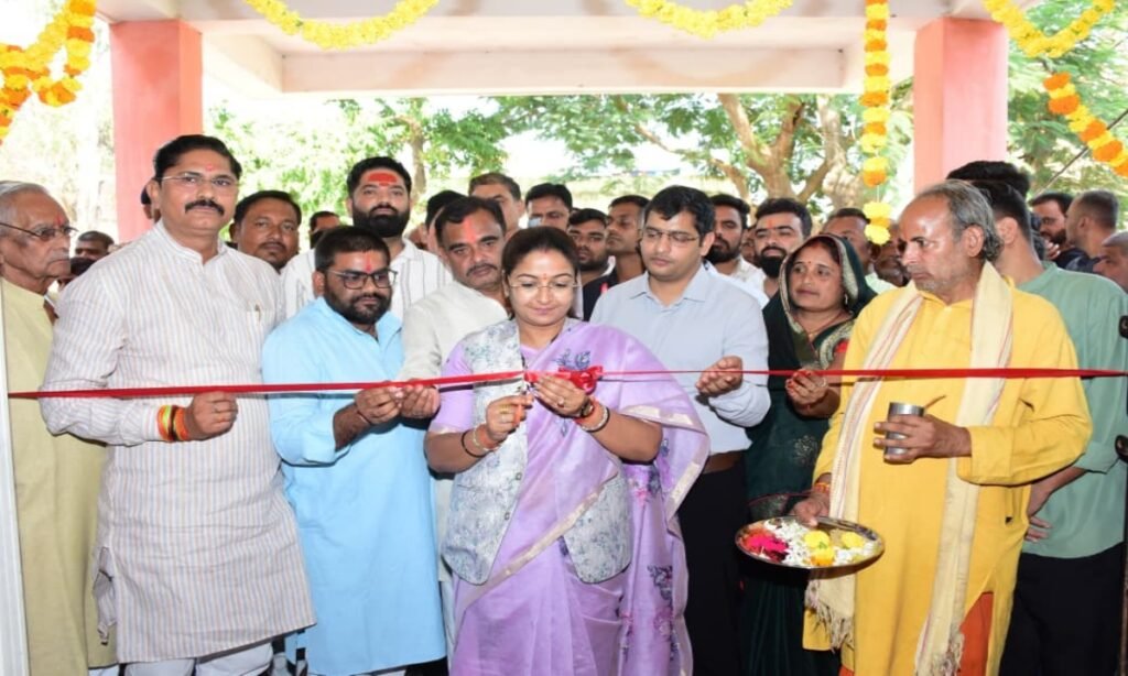 विजयादशमी पर राज्यमंत्री प्रतिमा बागरी ने सिंहपुर उप तहसील कार्यालय का किया शुभारंभ